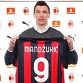 Mario Mandzukic va purta tricoul cu numărul 9 la AC Milan
(foto: inatagram/acmilan)