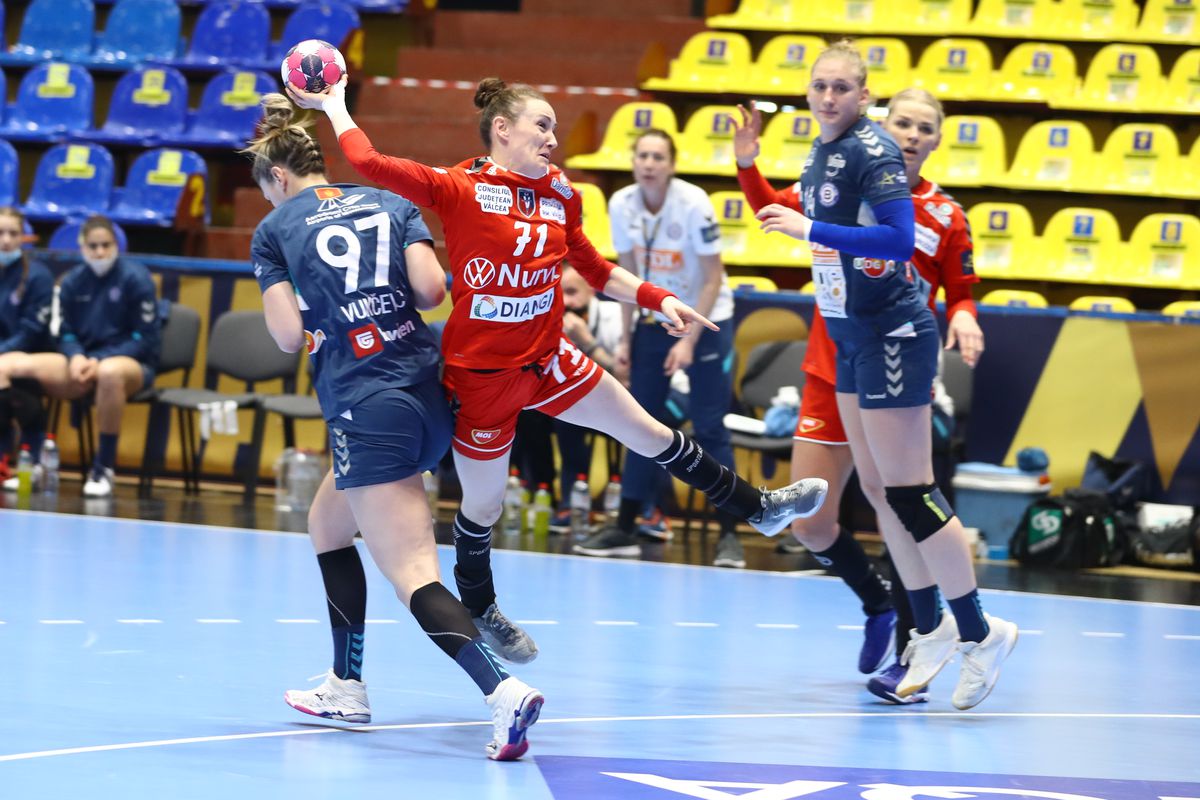 SCM Râmnicu Vâlcea - Buducnost 25-23 » Oltencele obțin a doua victorie consecutivă în Liga Campionilor