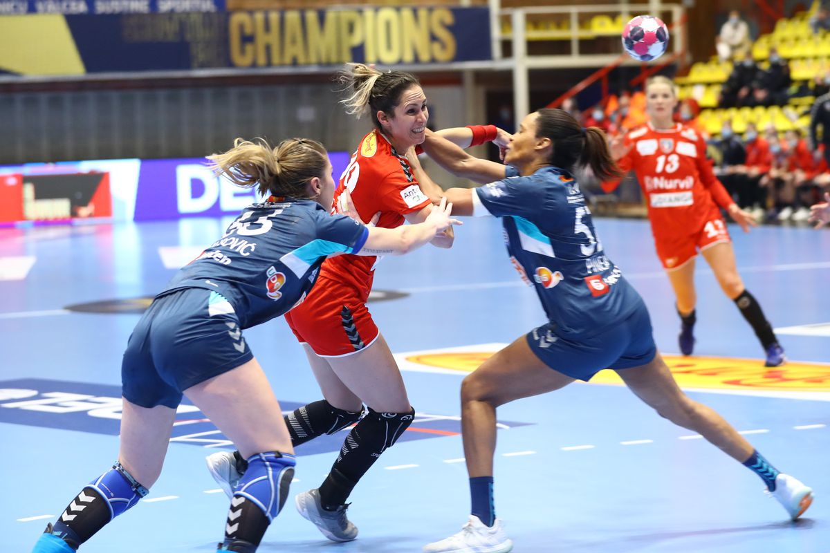 Rm. Vâlcea 25-23 Buducnost