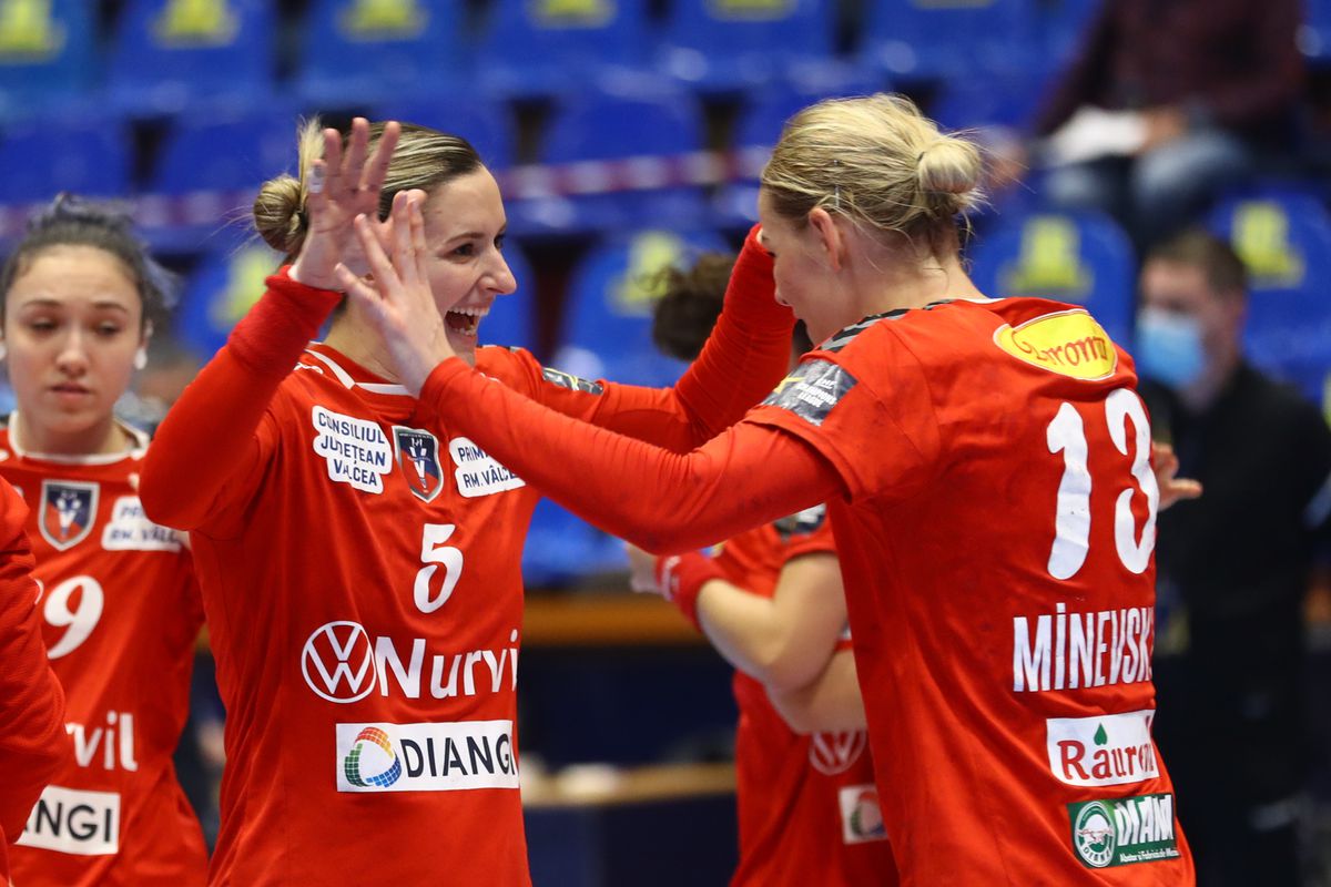 SCM Râmnicu Vâlcea - Buducnost 25-23 » Oltencele obțin a doua victorie consecutivă în Liga Campionilor