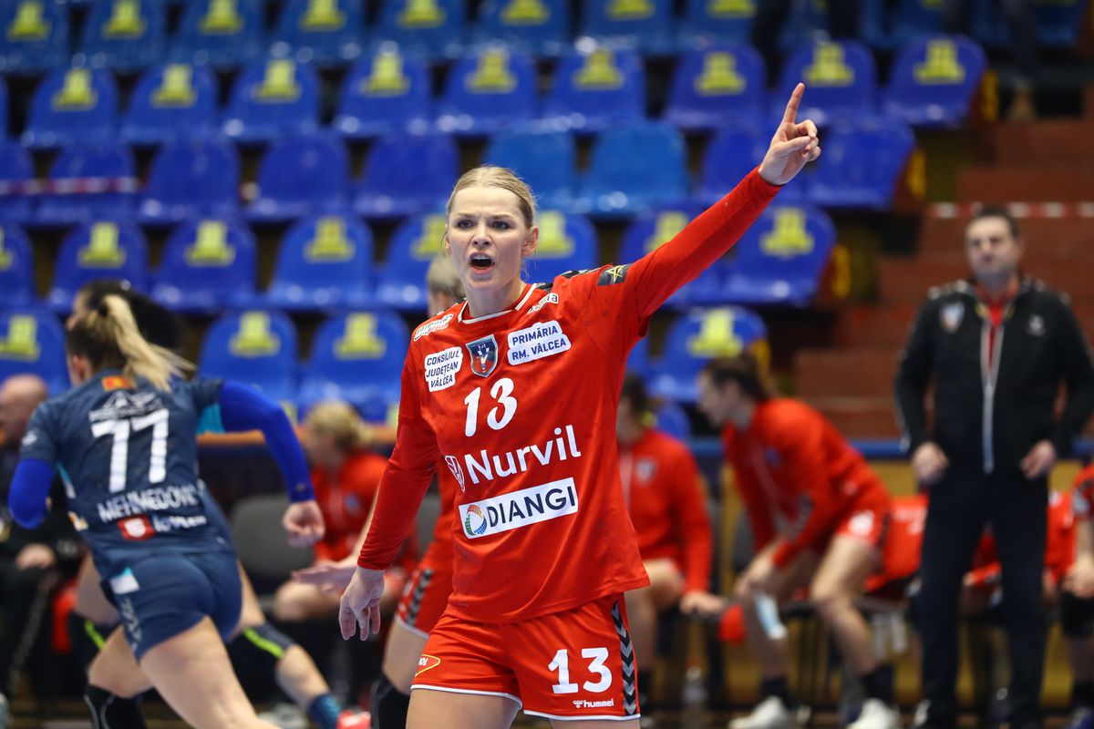 Rm. Vâlcea 25-23 Buducnost