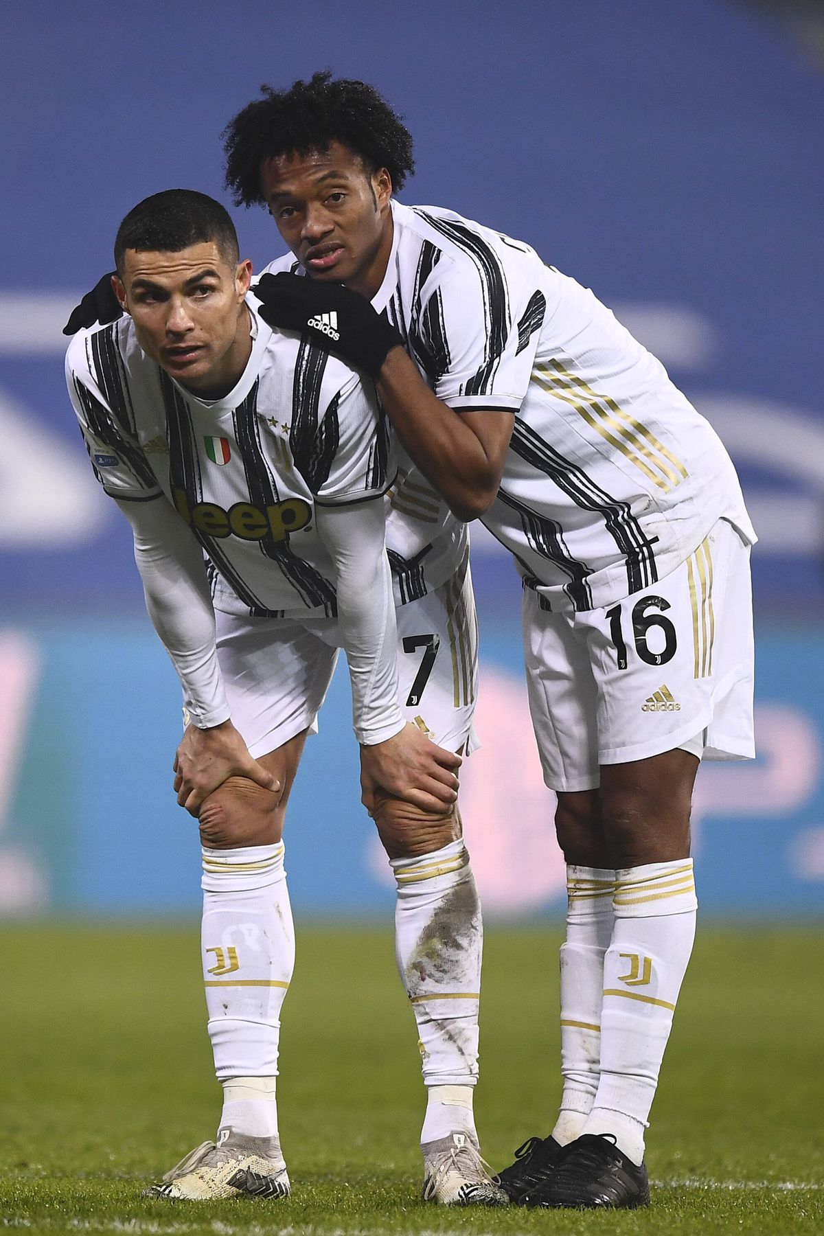 JUVENTUS - NAPOLI 2-0. Regele Cristiano Ronaldo » Portughezul e golgeterul planetar!