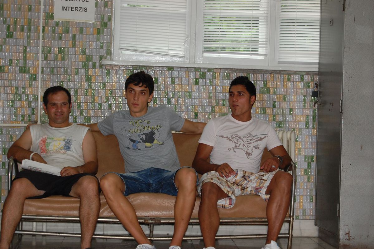 Abia eliberat din pușcărie, fostul fotbalist din Liga 1 șochează: „Gardienii ne spuneau «colete»” + „Marian Iancu e terminat, abia mai merge”