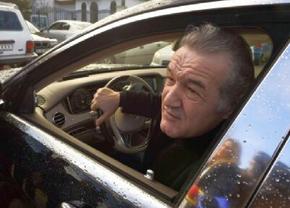 Rămas fără permis, Gigi Becali a ajuns în instanță » Ce au încercat să facă avocații latifundiarului