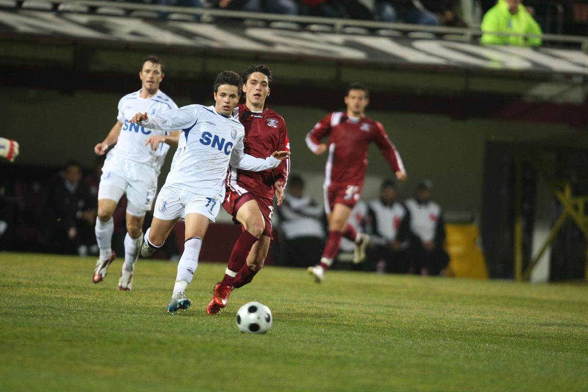 Imagini din aventura lui Dobroiu în Liga 1 la Rapid