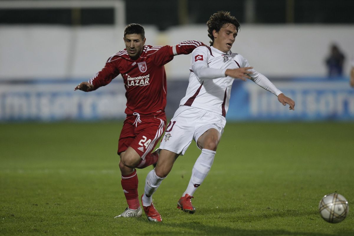 Abia eliberat din pușcărie, fostul fotbalist din Liga 1 șochează: „Gardienii ne spuneau «colete»” + „Marian Iancu e terminat, abia mai merge”