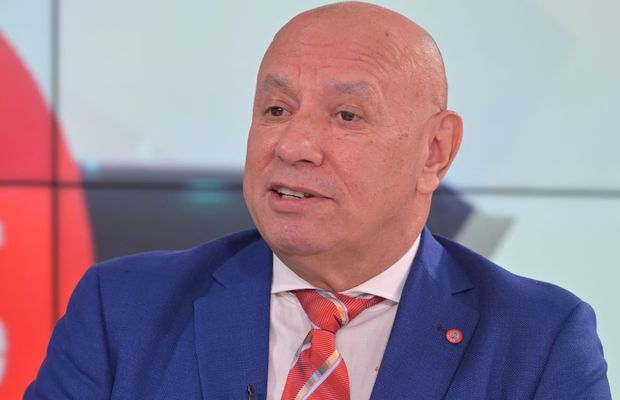 „Celălalt” Aurel Țicleanu » Interviu altfel cu legenda Craiovei Maxima, în ziua în care împlinește 63 de ani: „Sunt pasionat de ezoterism, Dumnezeu îmi trimite mesaje” + „M-am născut bolnav. O spaimă de pe stadion m-a vindecat”