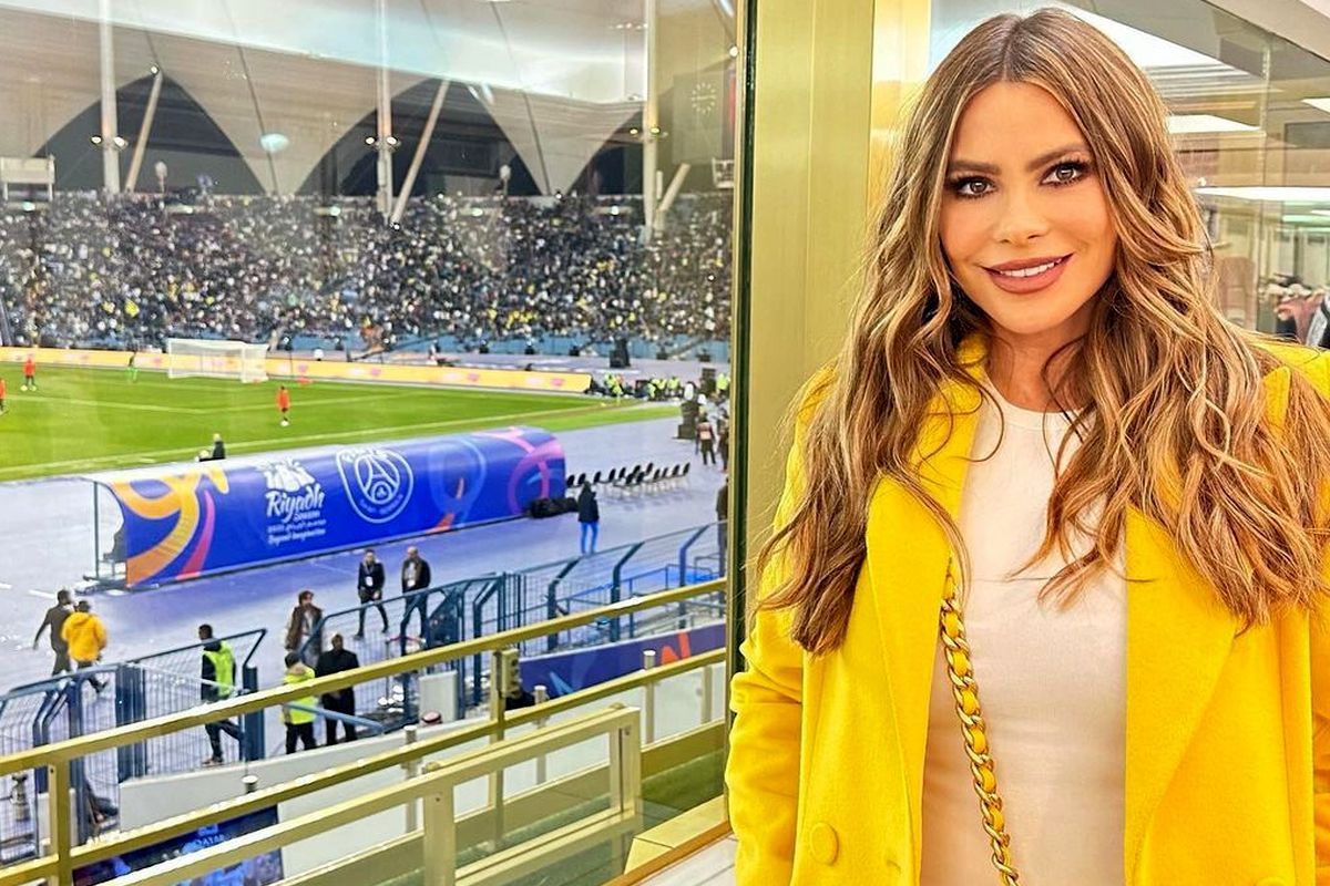 Sclipitoarea Sofia Vergara, apariție de 5 stele la superîntâlnirea dintre Messi și Ronaldo