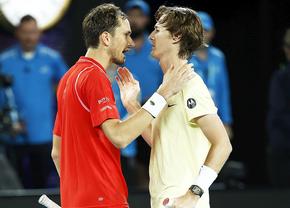 Doi finaliști Australian Open de anul trecut au fost eliminați încă din turul 3!