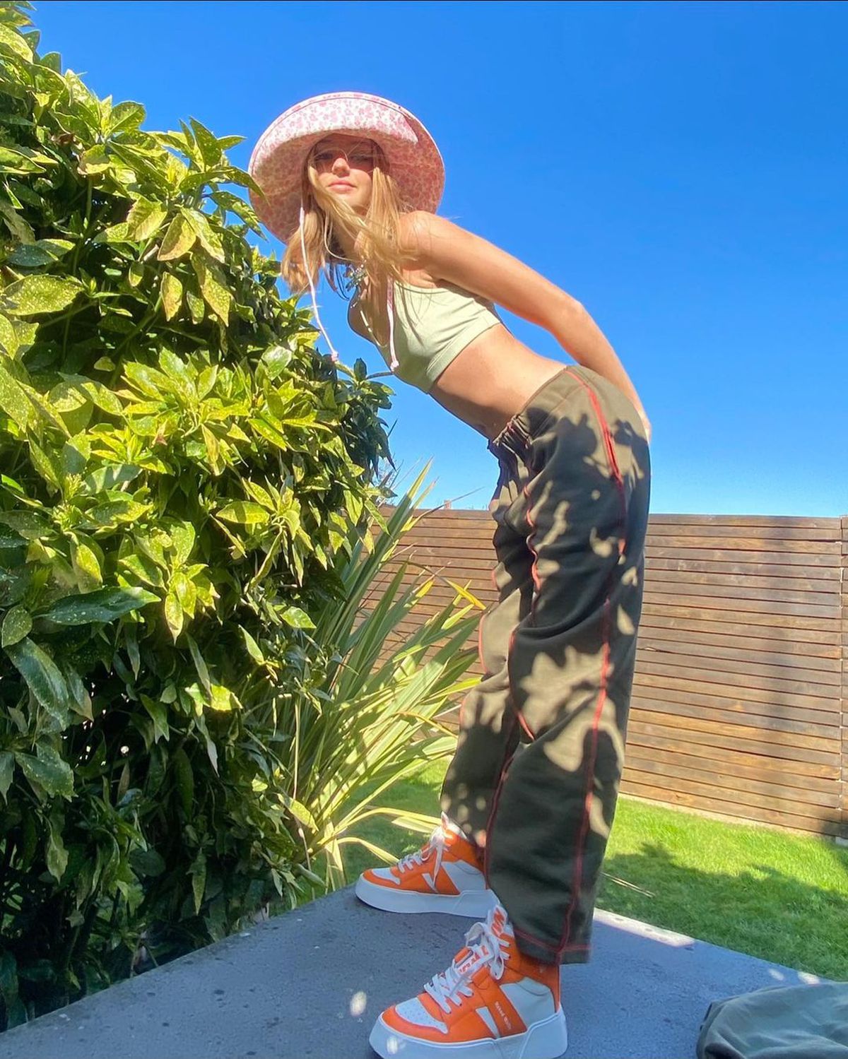 Mia Regan, iubită Romeo Beckham