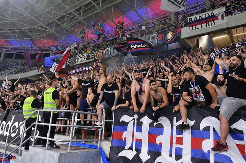 Peluza Sud Steaua i-a răspuns lui Gigi Becali // sursă foto: Imago Images