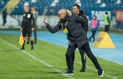 Rețeta lui Grozavu pentru promovare » Trei transferuri făcute, alte trei dorite, șase plecări, nouă amicale!