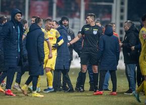 Ce nu s-a văzut la TV după Petrolul - Dinamo » Scandal pe teren, au fost la un pas de bătaie