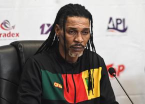 Declarația dureroasă a unui fost star african, după eșecul de la Cupa Africii: „Nu mai suntem echipa din trecut. Avem mulți tineri și nevoie de timp”