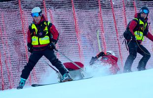 O nouă accidentare gravă la Cupa Mondială de schi alpin » Campioana olimpică, transportată cu elicopterul la spital!