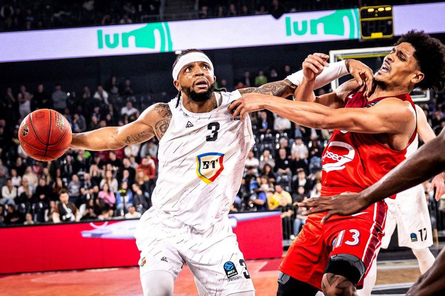 Antrenorul campioanei României și-a sărbătorit ziua în sala de baschet » U-BT Cluj-Napoca, în fața unui meci crucial în EuroCup: „E normal să avem temeri”