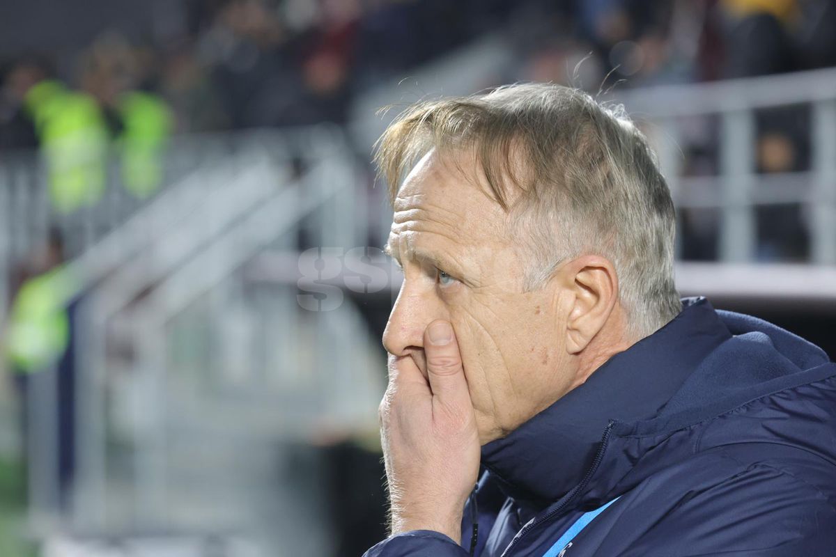 Jucătorii lui Poli Iași acuză arbitrajul: „La noi în careu n-ar fi verificat nimeni faza!”