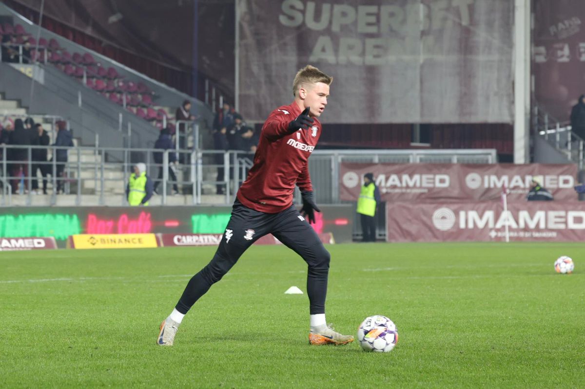 Rapid - Poli Iași 2-1 » Petrila și restul! „Dubla” decarului o duce pe Rapid în play-off, după o victorie neconvingătoare