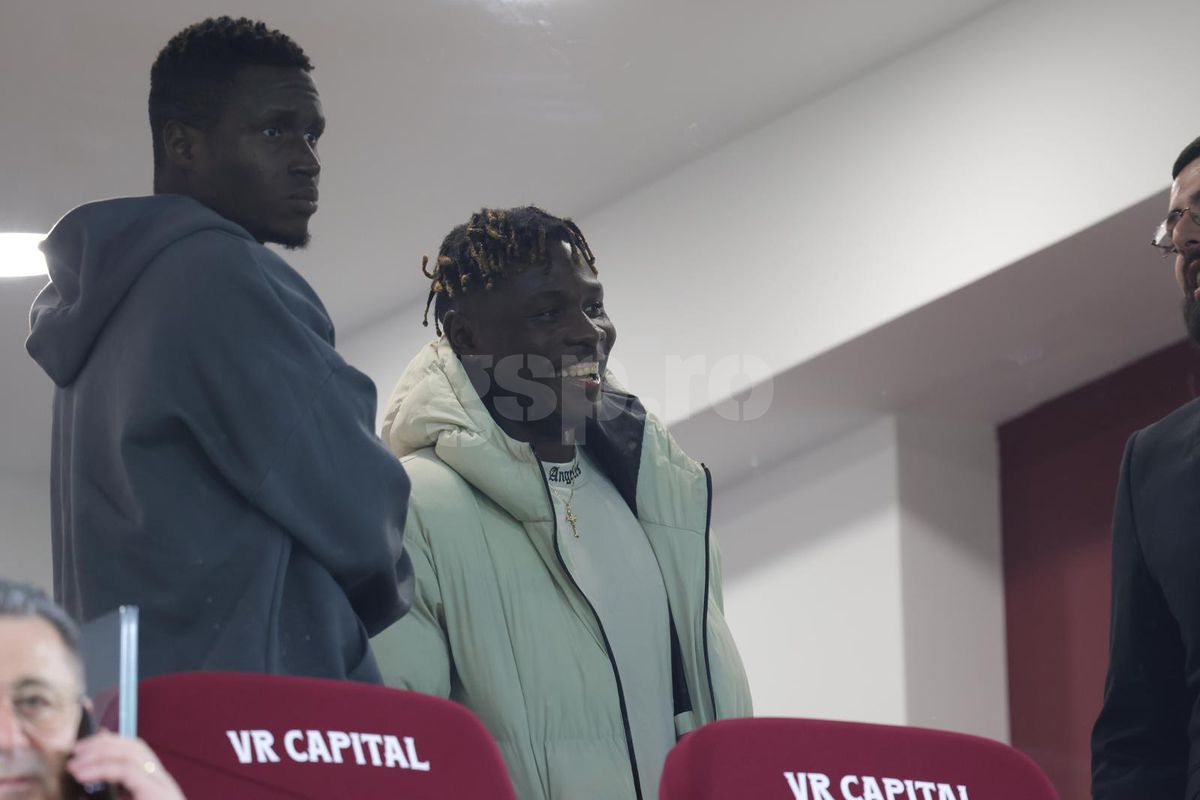 Rapid și-a prezentat noul transfer: David Ankeye! Atacantul de la Genoa e în tribună la meciul cu Poli Iași