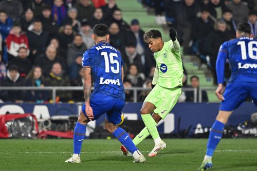 Rabona și alte broderii încercate de Lamine Yamal n-au avut efect pe tabela de marcaj în ultima vreme / Foto: Imago