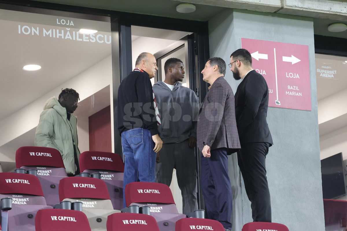 Rapid și-a prezentat noul transfer: David Ankeye! Atacantul de la Genoa e în tribună la meciul cu Poli Iași