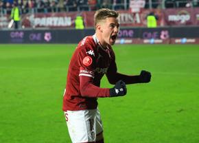 Rapid - Poli Iași 2-1 » Petrila și restul! „Dubla” decarului o duce pe Rapid în play-off, după o victorie neconvingătoare