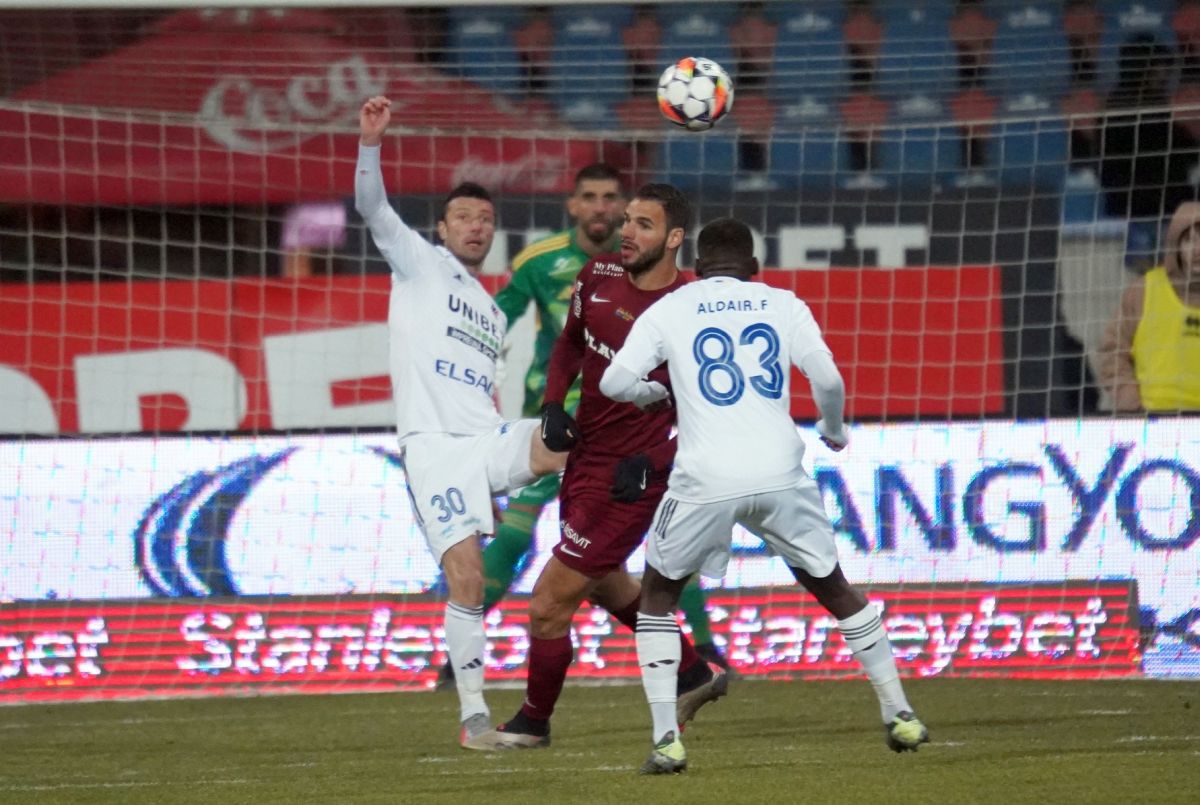 FC Botoșani - CFR Cluj 1-1 » Dan Petrescu, doar un punct pe „tărâmul interzis”, la debutul lui Leo Grozavu! „Feroviarii”, modești la primul meci din 2025