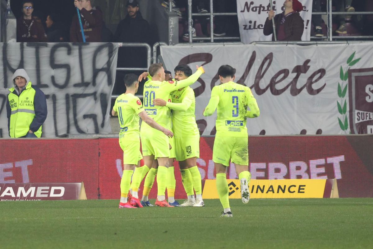 Emil Săndoi se revoltă: „În vară s-au făcut 15 transferuri, acum sunt probleme financiare!”