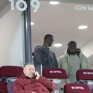 David Ankeye, noul transfer al Rapidului, în tribună la meciul cu Poli Iași// foto: Ionuț Iordache (GSP)