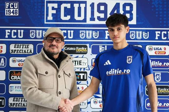 FCU Craiova a făcut primul trasnfer al iernii! Este vorba de Nicolas (17 ani), fiul fostului portar Mircea Bornescu (44). Tânărul joacă pe poziția de mijlocaș central.