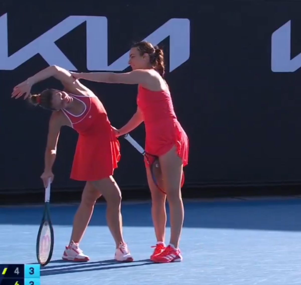 Gabriela Ruse și Marta Kostyuk, ipostaze virale la Australian Open: „Îți mulțumesc, partenero! Hahahah!”