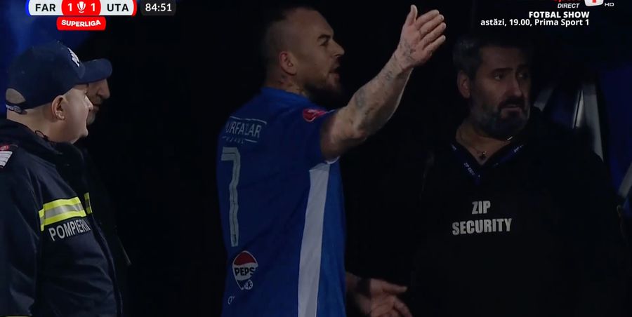 Denis Alibec s-a certat cu Hagi la ieșirea din teren/ Foto: Captură Prima Sport A venit nota de plată! Ce suspendare a primit Denis Alibec, după gestul care l-a scos din sărite pe Hagi