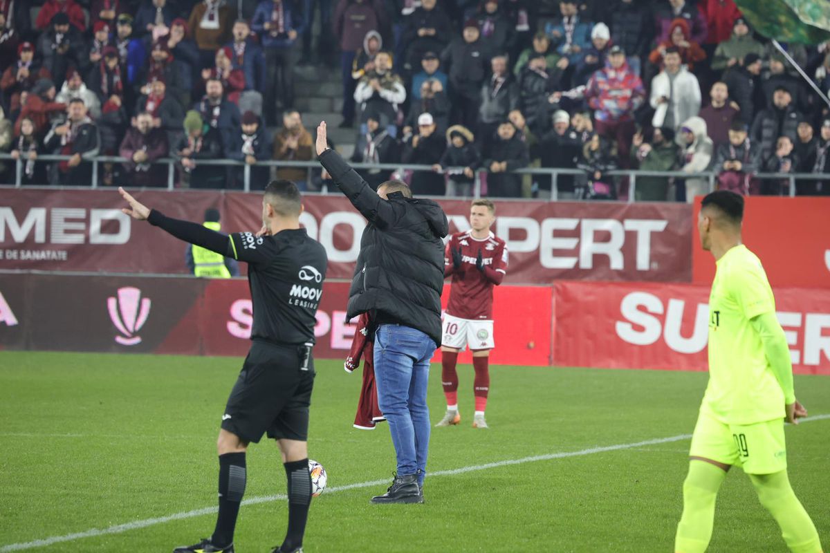 Sabin Ilie a dat lovitura de start la Rapid - Poli Iași și a avut un mesaj tranșant pentru Boupendza: „Atunci nu ai ce căuta aici!”