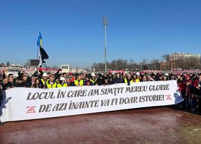 A intrat primul buldozer: a demarat oficial demolarea stadionului Dinamo! Detalii și imagini de la reporterii GSP