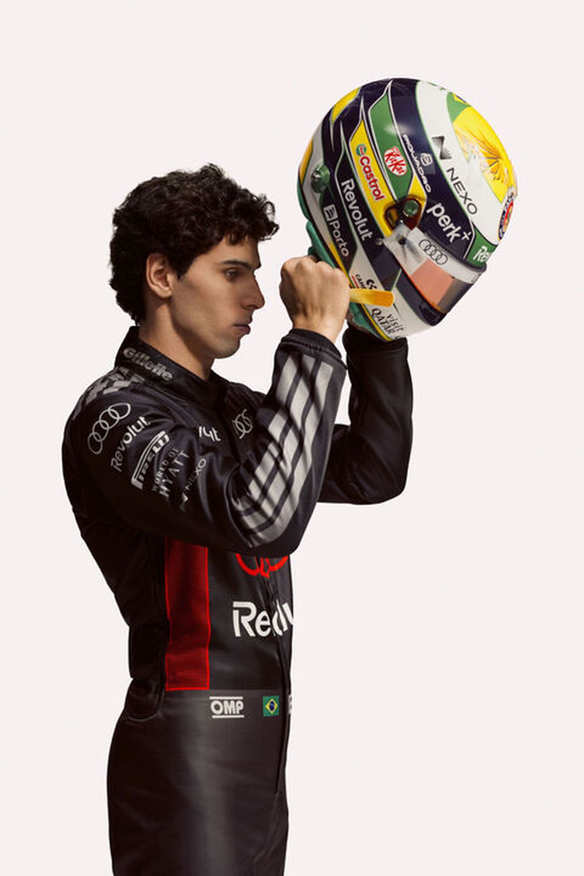 Show special organizat la Berlin » Audi Revolut F1 e gata pentru startul noului sezon de Formula 1: imagini spectaculoase de la lansare