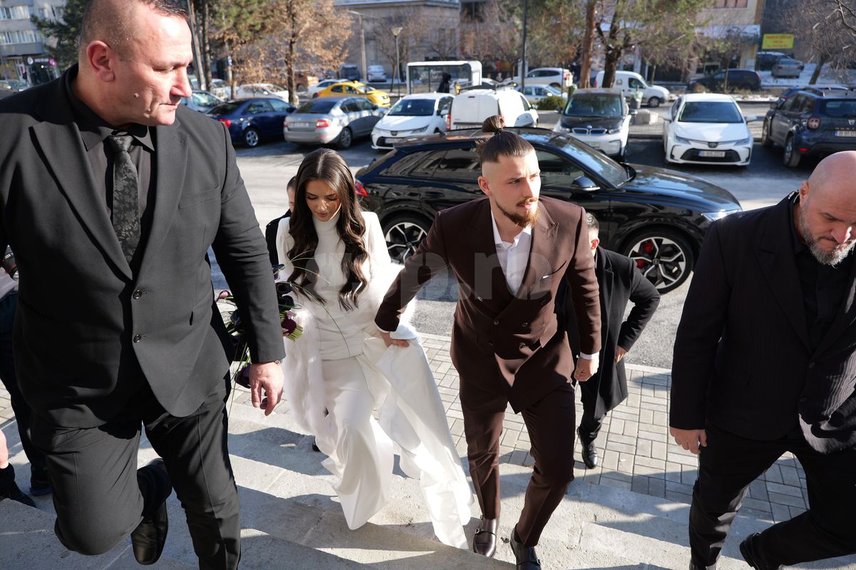 În zi de UCL, Radu Drăgușin s-a căsătorit cu Ioana Stan » Au apărut și imaginile de pe ringul de dans! Petrecere cu starurile fotbalului românesc