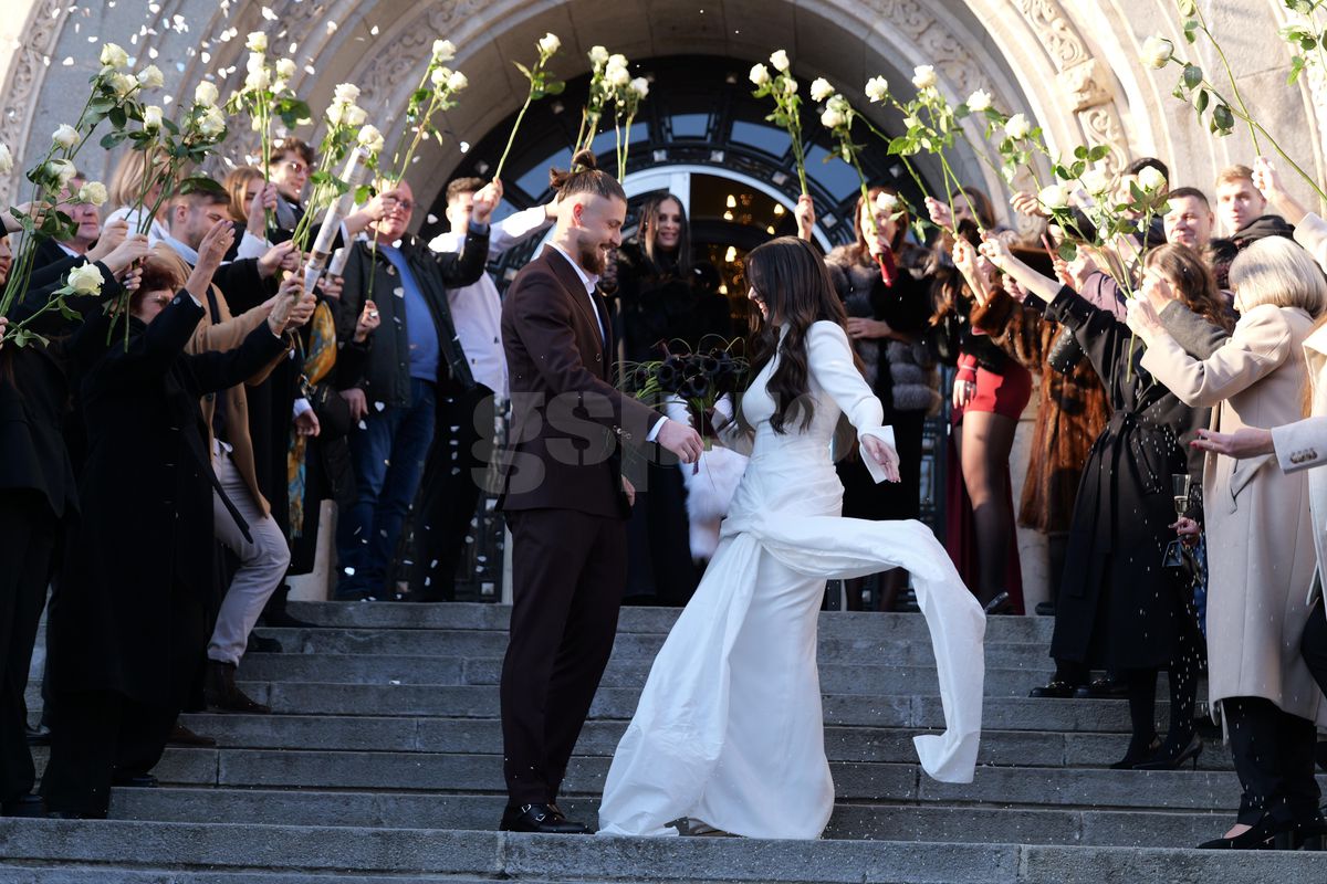 În zi de UCL, Radu Drăgușin s-a căsătorit cu Ioana Stan » Au apărut și imaginile de pe ringul de dans! Petrecere cu starurile fotbalului românesc