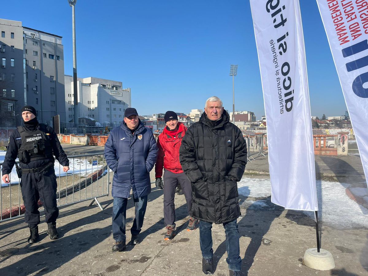 Buldozerele pun la pământ arena Dinamo: cadre spectaculoase surprinse de fotoreporterul GSP Cristi Preda, într-o zi istorică pentru „câini”