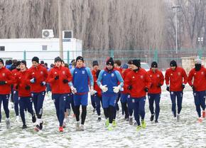 Steaua a început cantonamentul de iarnă: doi jucători în probe