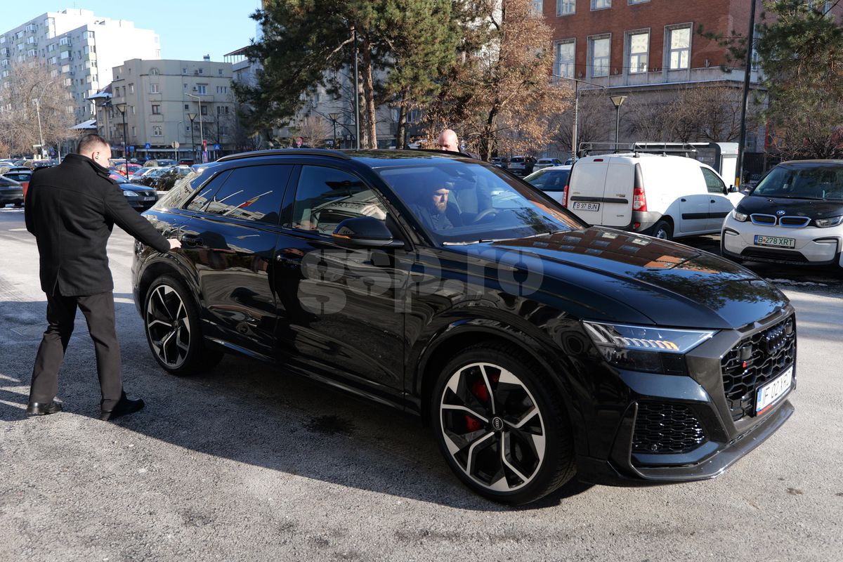 În zi de UCL, Radu Drăgușin s-a căsătorit cu Ioana Stan » Au apărut și imaginile de pe ringul de dans! Petrecere cu starurile fotbalului românesc