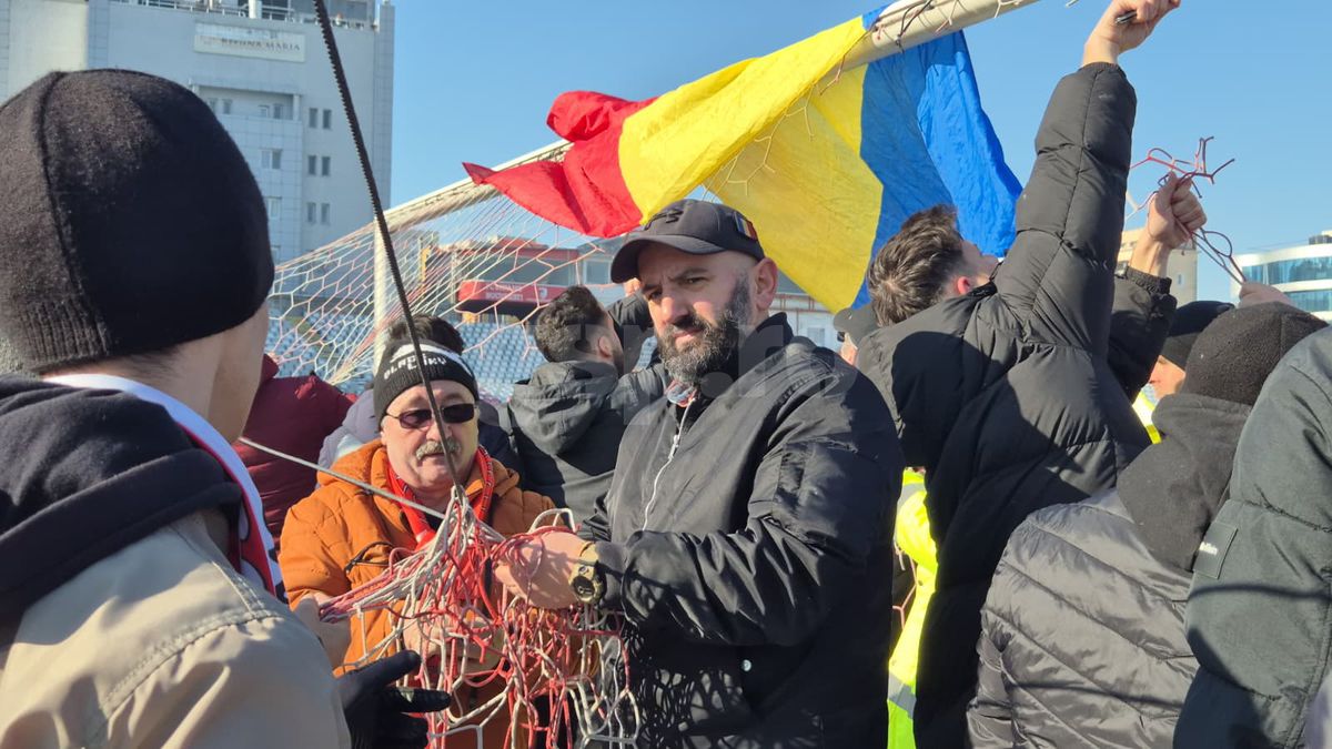 Dinamovistul care a suportat cu greu demolarea: „Îmi venea să-i dau un pumn ăluia cu macaraua!”