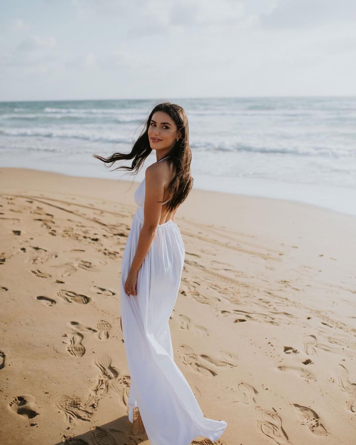 A semnat cu FCSB, iar soția lui a reacționat imediat: „București, venim cu inima deschisă!”