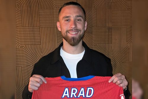 FCSB l-a prezentat pe Ofri Arad