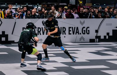 Prima ligă de esports în realitate virtuală din România își caută echipele