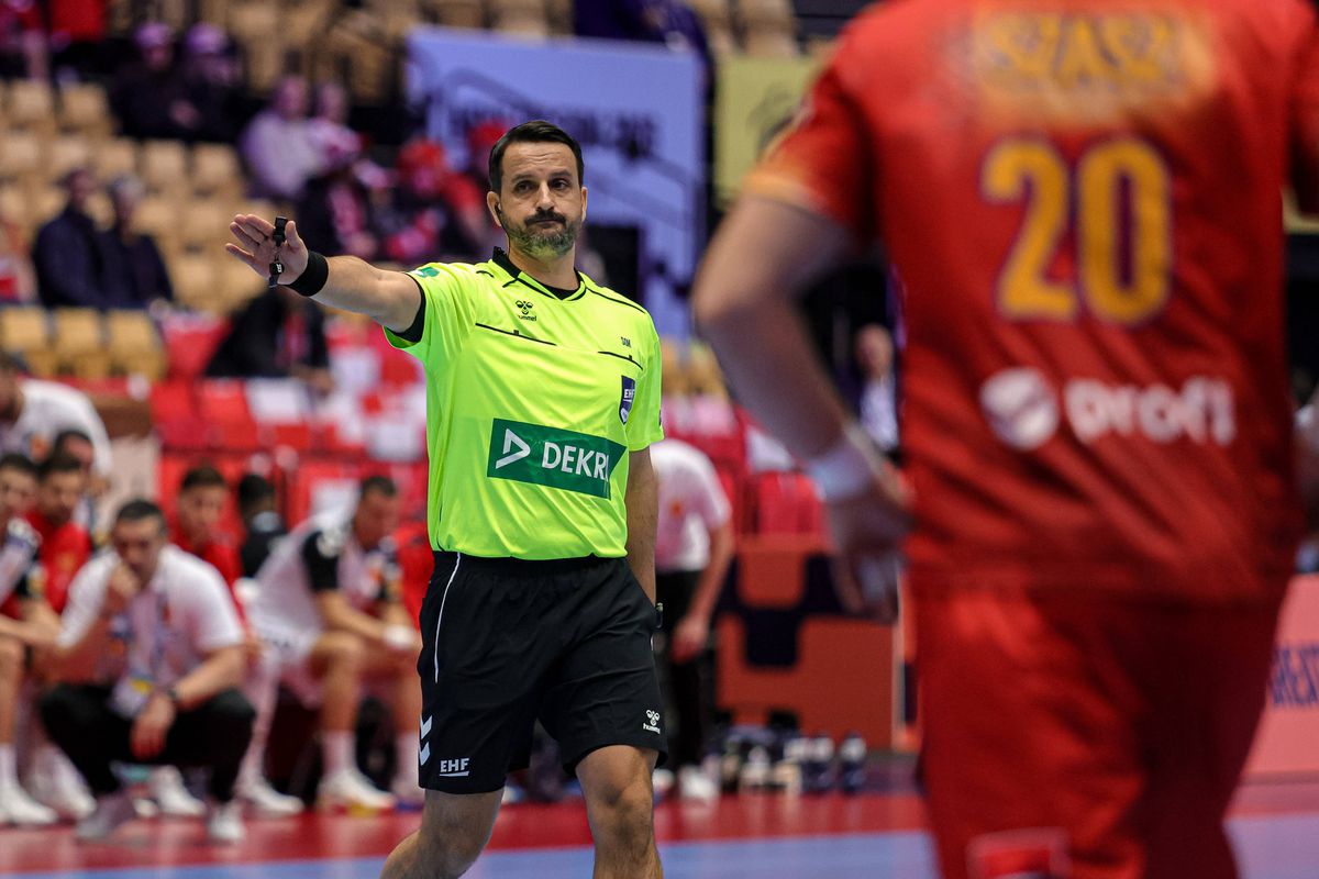 Cu lacrimi în ochi și trofeul de MVP în brațe, și-a luat adio de la națională cu un mesaj puternic: „Sper ca aceia care vin să se descurce mai bine”