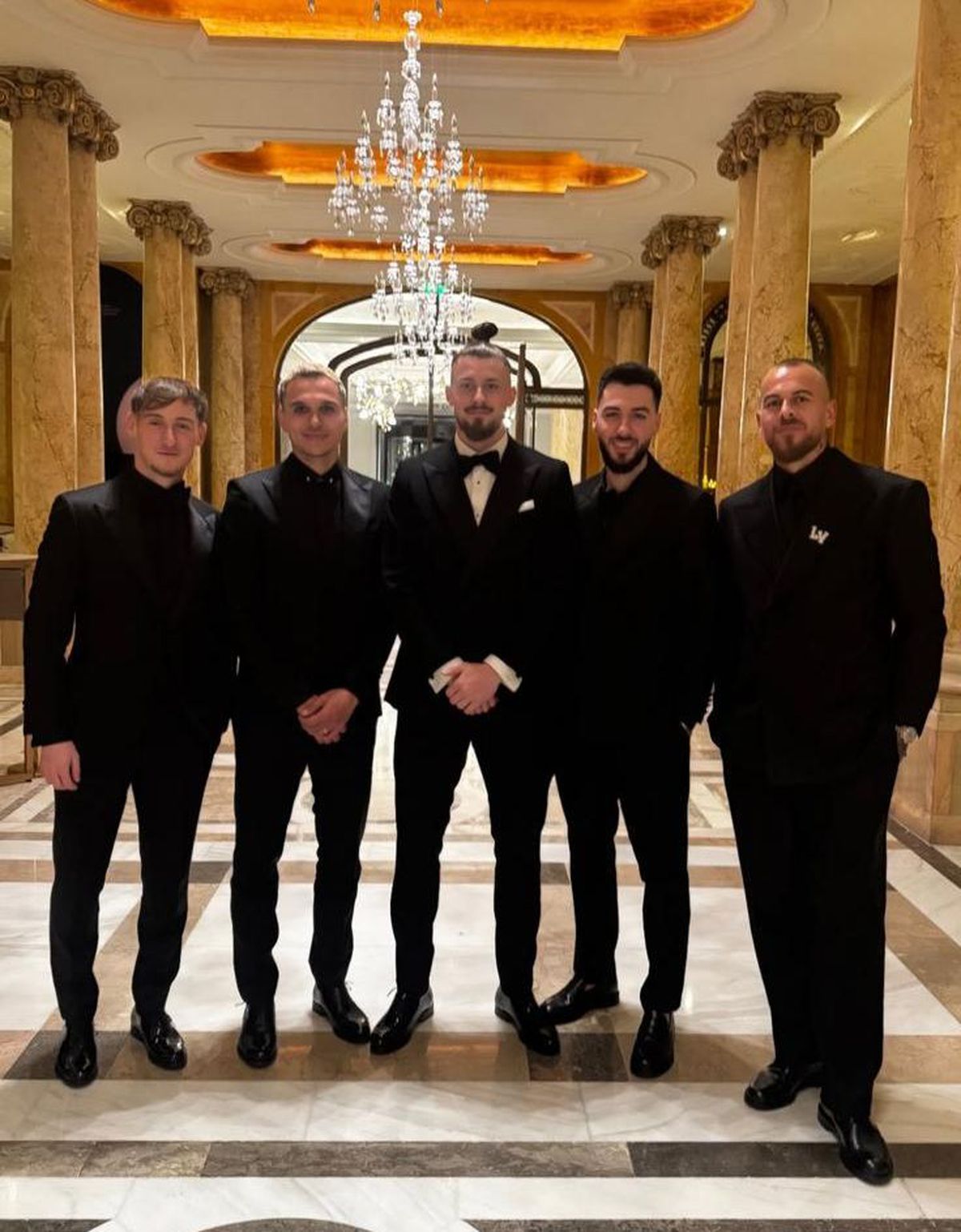 Drăgușin, pe ringul de dans la nuntă