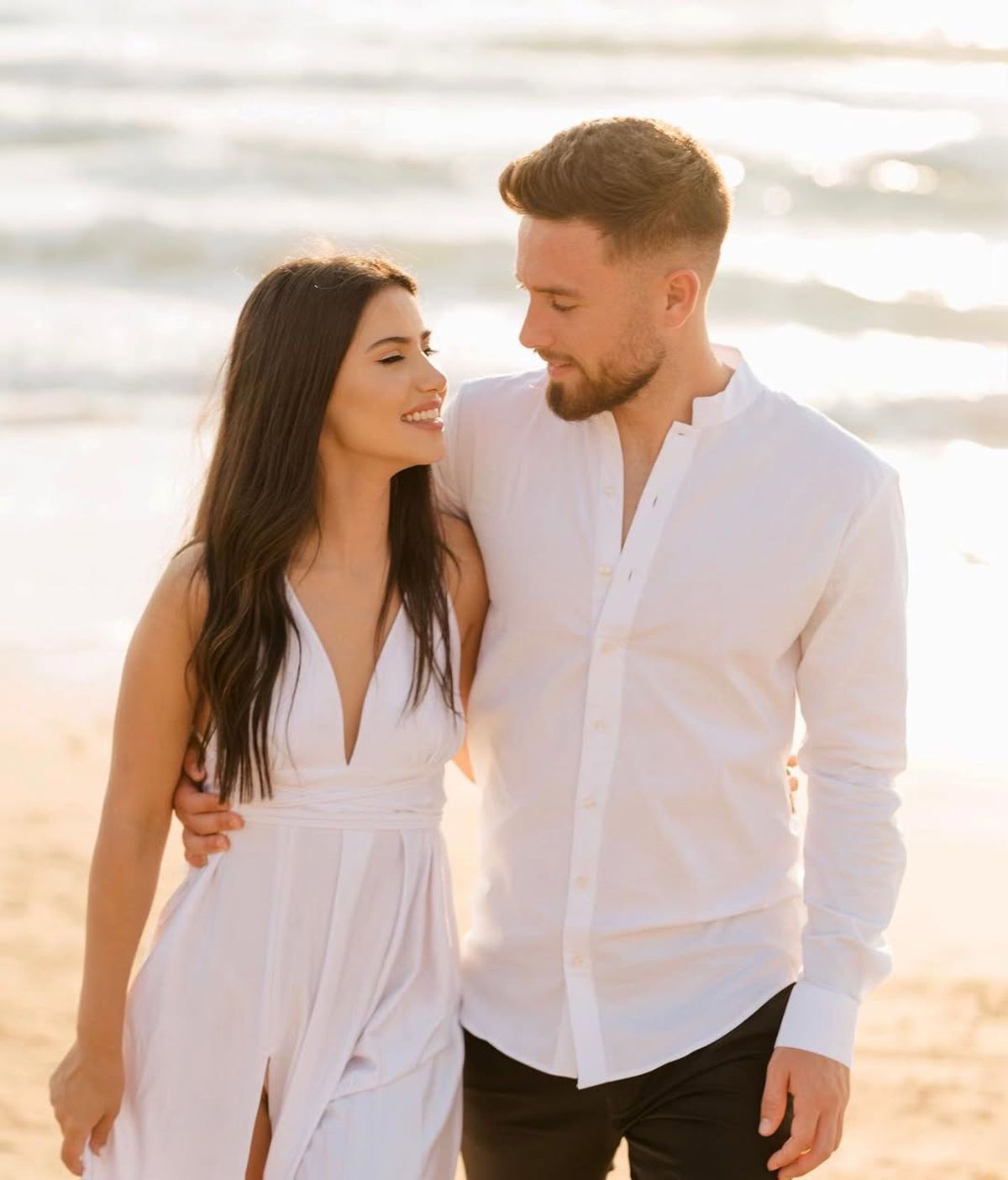 A semnat cu FCSB, iar soția lui a reacționat imediat: „București, venim cu inima deschisă!”