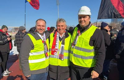 „Intrusul” politic de la ceremonia de demolare a stadionului Dinamo: „Performanța se face cu investiții. Mulțumesc că mi-ați fost alături”