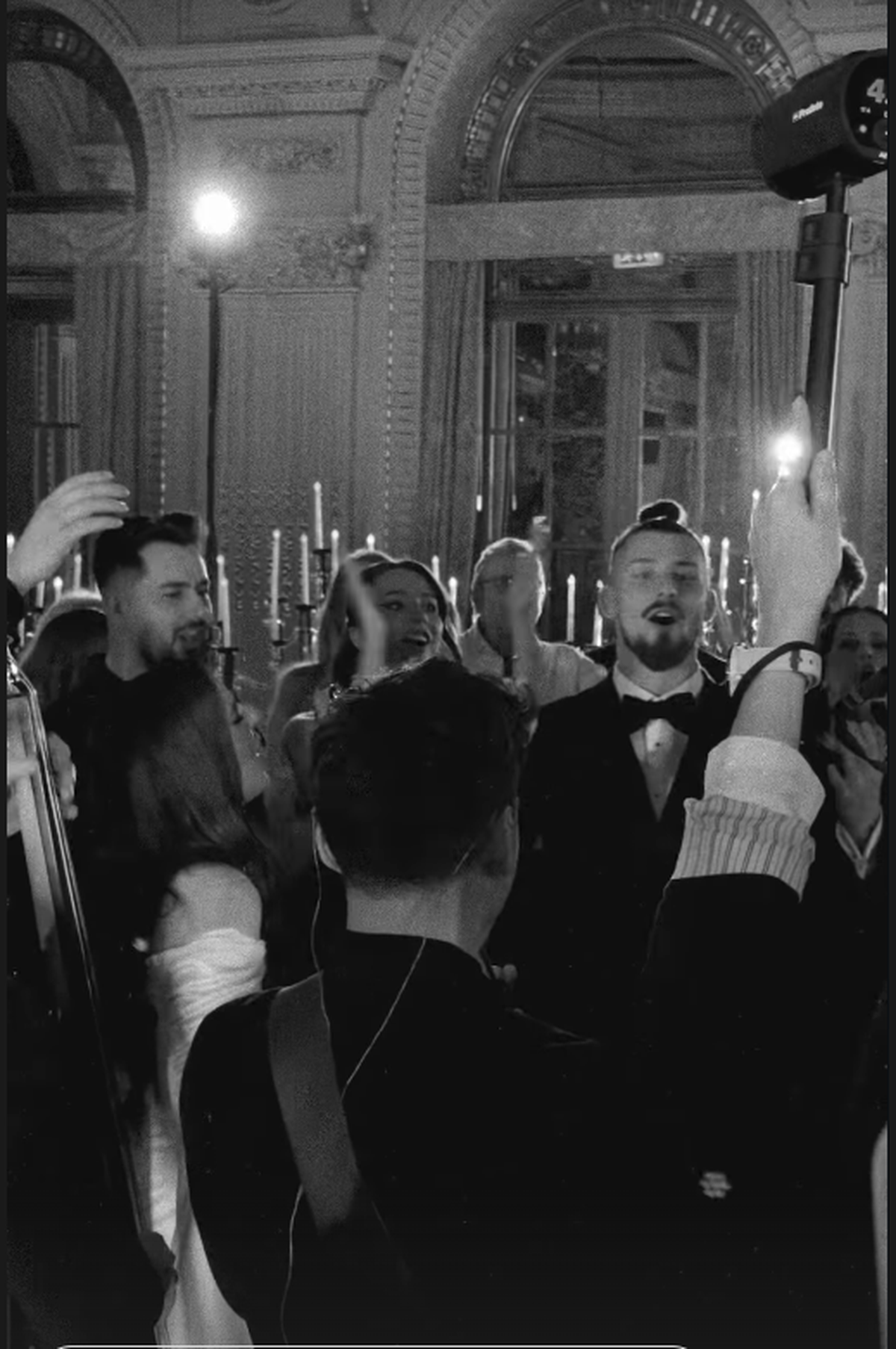 Drăgușin, pe ringul de dans la nuntă