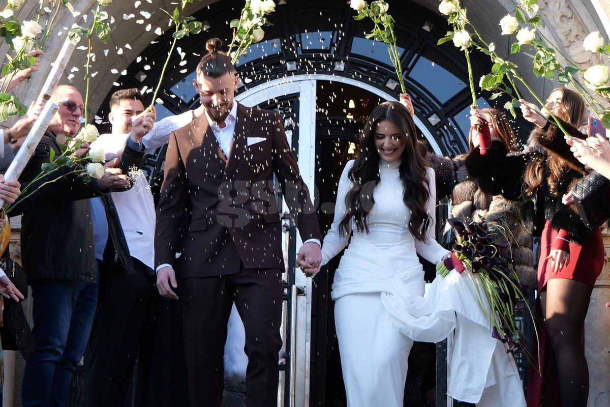 În zi de UCL, Radu Drăgușin s-a căsătorit cu Ioana Stan » Au apărut și imaginile de pe ringul de dans! Petrecere cu starurile fotbalului românesc